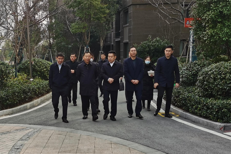 馮開銀調(diào)研悅達(dá)服務(wù)公司