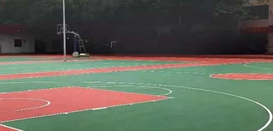 環(huán)氧地坪，打造理想球場的首選材料